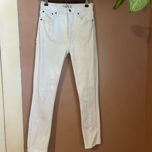 Abercrombie White High Rise Skinny Jeans – Size 25